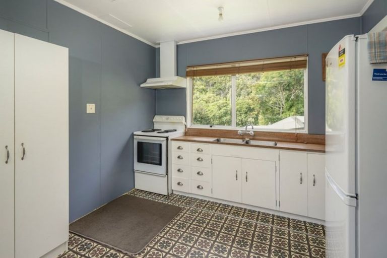 Photo of property in 5 The Parade, Okiwi Bay, French Pass, 7193