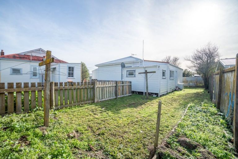 Photo of property in 19 Bourke Street, Windsor, Invercargill, 9810