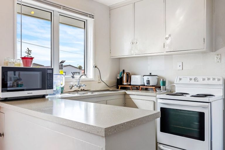 Photo of property in 1/74 Veitches Road, Casebrook, Christchurch, 8051