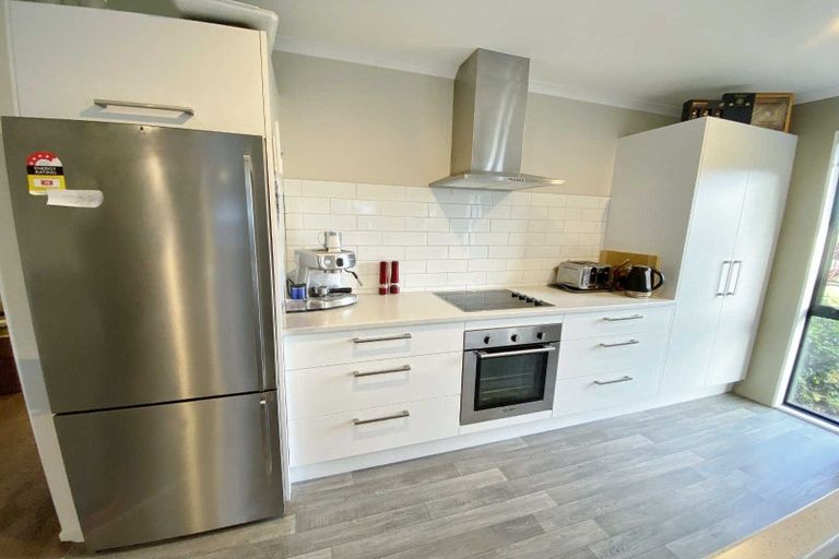 Photo of property in 35 Brancion Street, Halswell, Christchurch, 8025