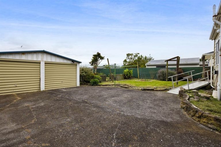 Photo of property in 115 Victoria Street, Hawera, 4610