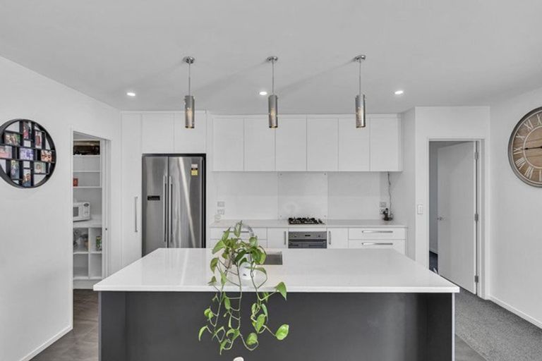 Photo of property in 10 Bofors Close, Wigram, Christchurch, 8042