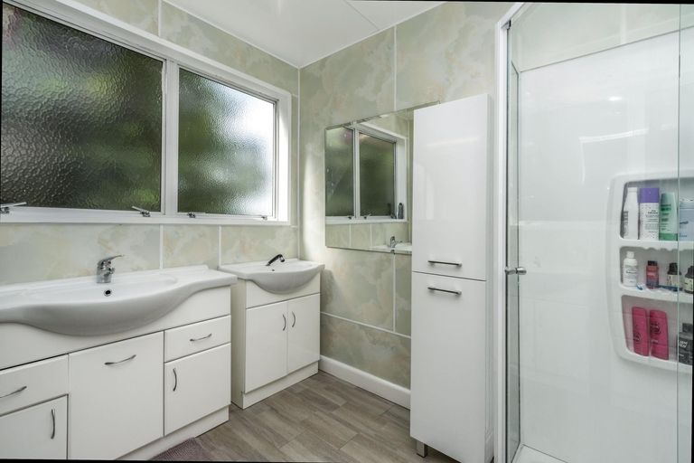 Photo of property in 68 Coronation Road, Morrinsville, 3300