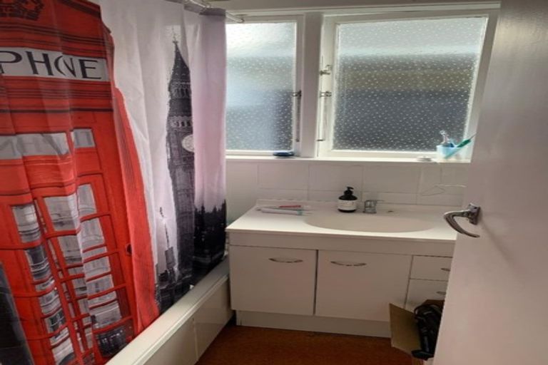 Photo of property in 28 Johnsview Terrace, Hillcrest, Hamilton, 3216