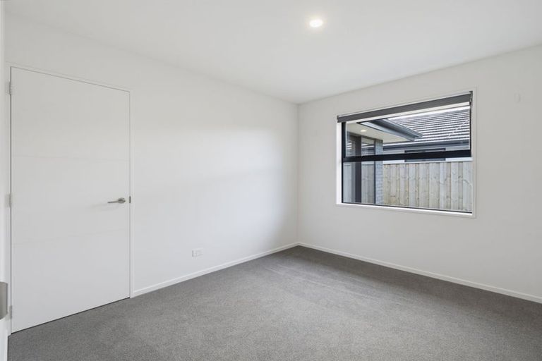 Photo of property in 38 Crossley Avenue, Woodend, 7610