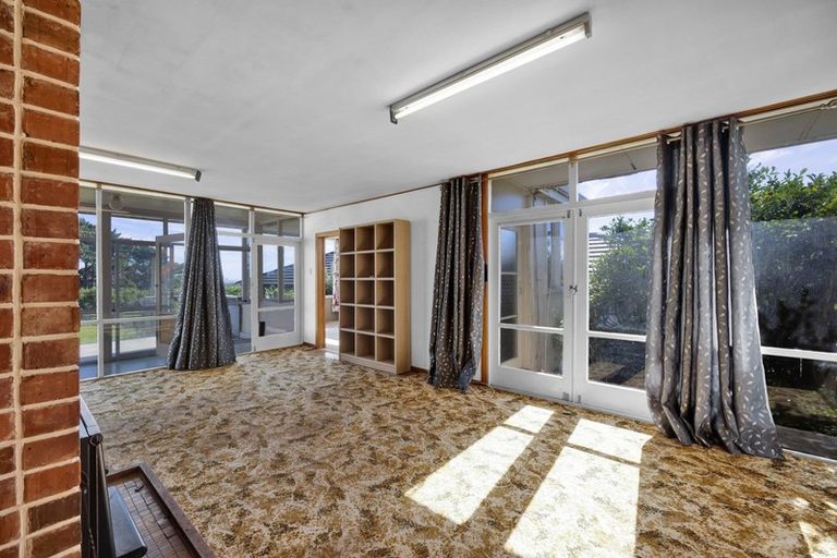 Photo of property in 371 South Road, Hawera, 4674