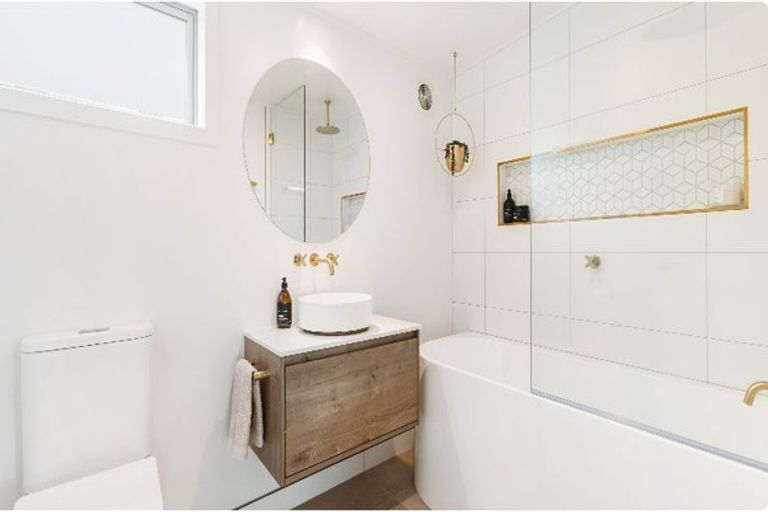 Photo of property in 30a Monaghan Street, Cromwell, 9310