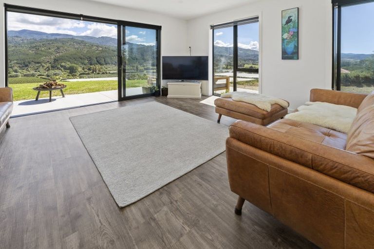 Photo of property in 38 Pineview Way, Motueka, 7196