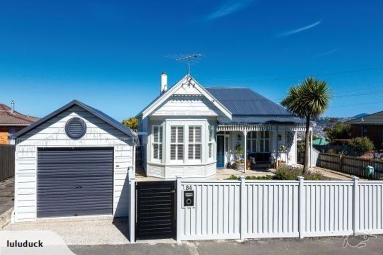 Photo of property in 84 Tomahawk Road, Andersons Bay, Dunedin, 9013