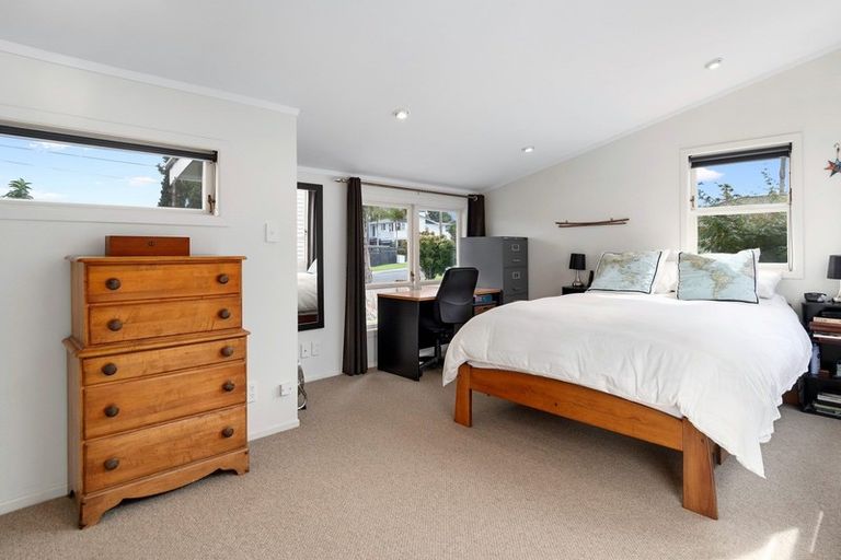 Photo of property in 207 Darraghs Road, Brookfield, Tauranga, 3110