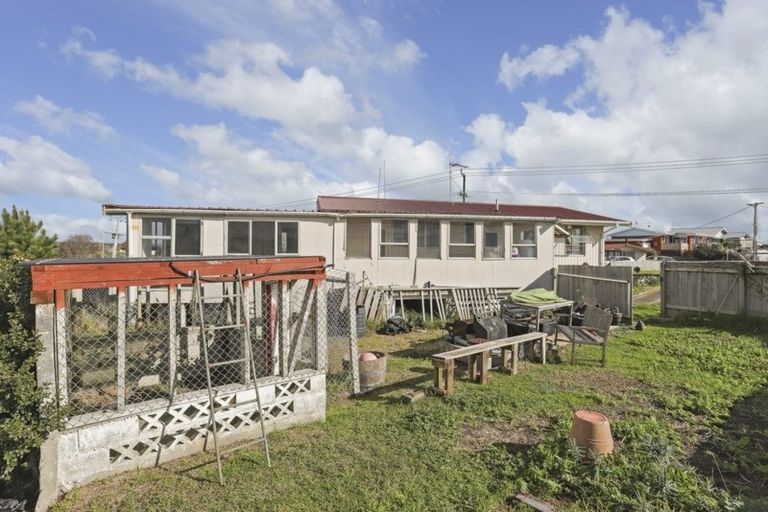 Photo of property in 342 Pukehina Beach Road, Pukehina, Te Puke, 3189