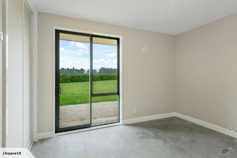 Photo of property in 102 Glews Road, Cust, Rangiora, 7471