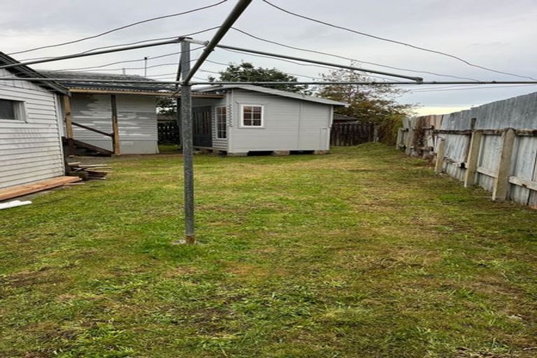 Photo of property in 25 Wakefield Road, Favona, Auckland, 2024