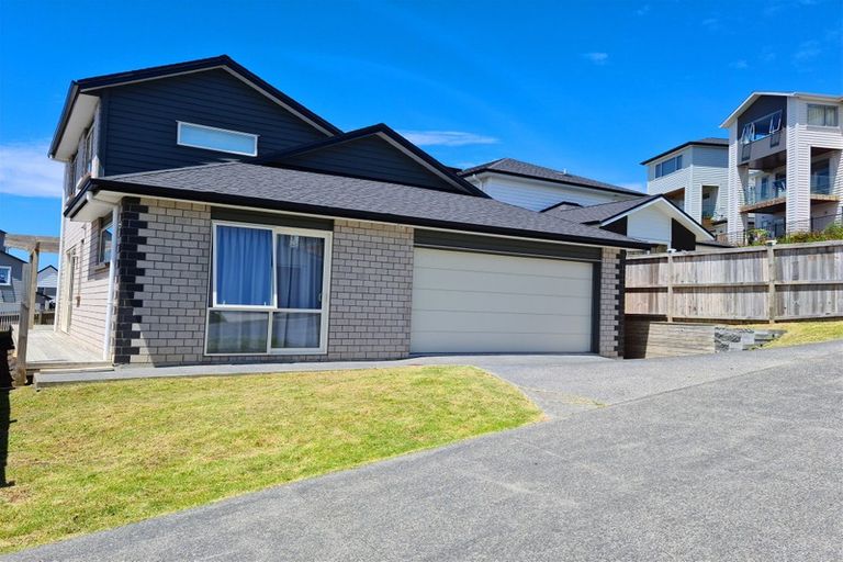 Photo of property in 6 Pennant Street, Long Bay, Auckland, 0630