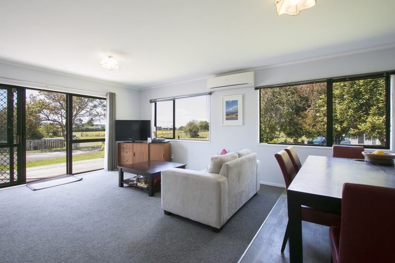 Photo of property in 130 Athenree Road, Athenree, Katikati, 3177