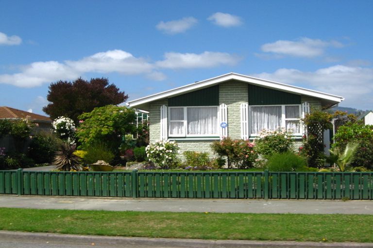 Photo of property in 14 Stanton Crescent, Hoon Hay, Christchurch, 8025
