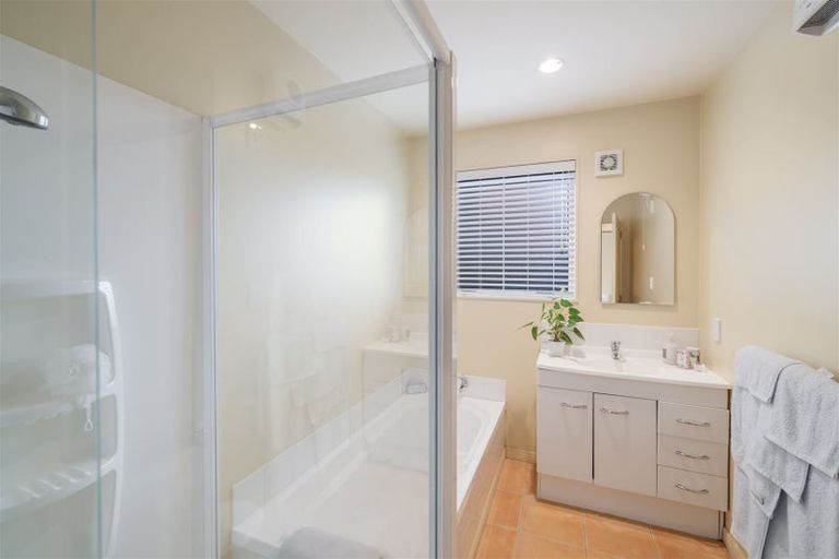 Photo of property in 117 Idris Road, Strowan, Christchurch, 8052