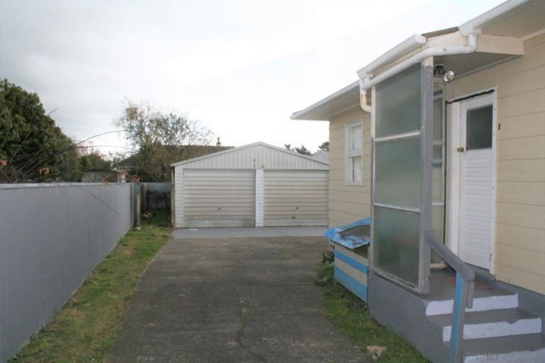 Photo of property in 19 Hartgill Crescent, Dannevirke, 4930