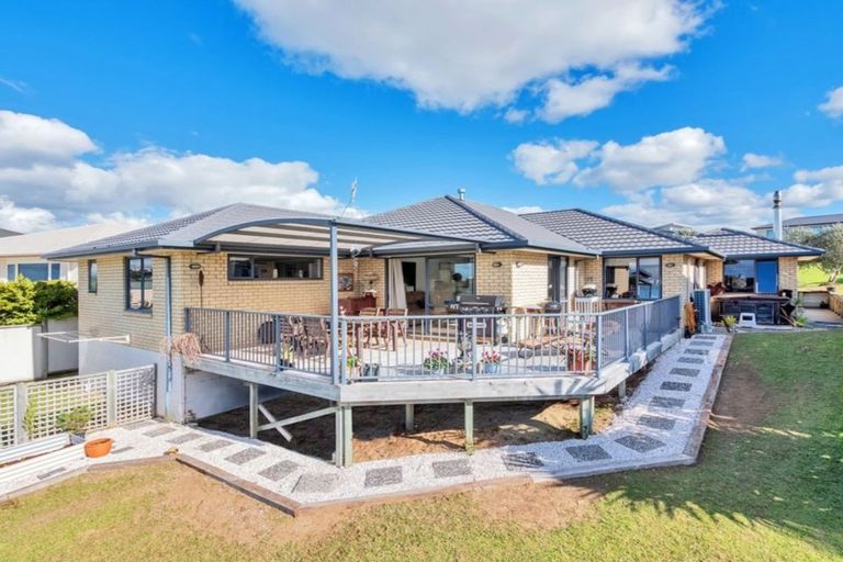 Photo of property in 16 Driftwood Place, Mangawhai Heads, Mangawhai, 0505