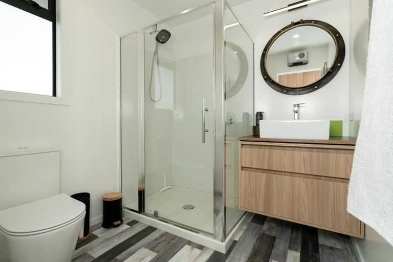 Photo of property in 8b Government Road, Raglan, 3225