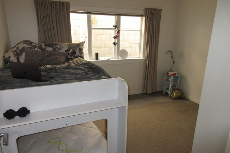 Photo of property in 10 Stanley Street, Berhampore, Wellington, 6023