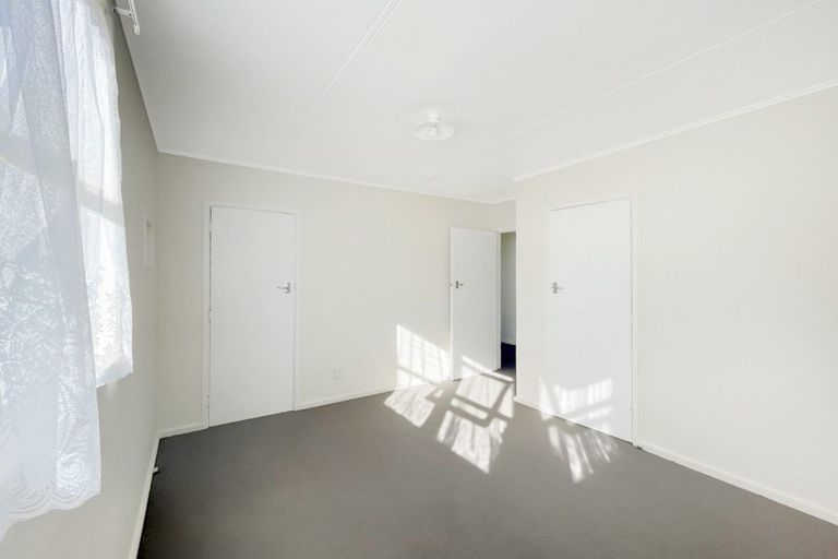 Photo of property in 9 Kotahi Road, Mount Wellington, Auckland, 1062