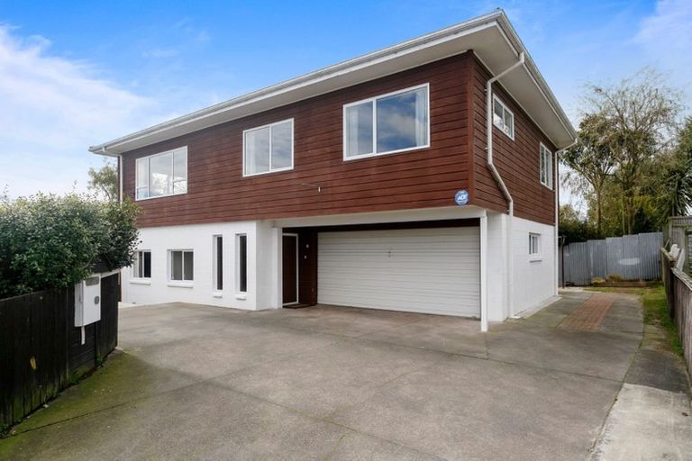 Photo of property in 2/16 Puriri Street, Hilltop, Taupo, 3330