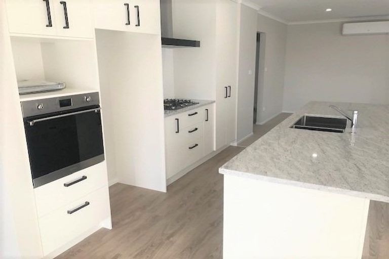 Photo of property in 60 Union Drive, Papamoa, 3118