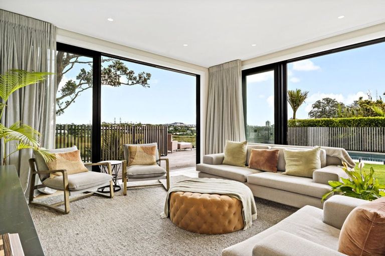 Photo of property in 71a Ngataringa Road, Devonport, Auckland, 0624