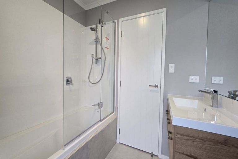 Photo of property in 14 George Yee Place, Taradale, Napier, 4112