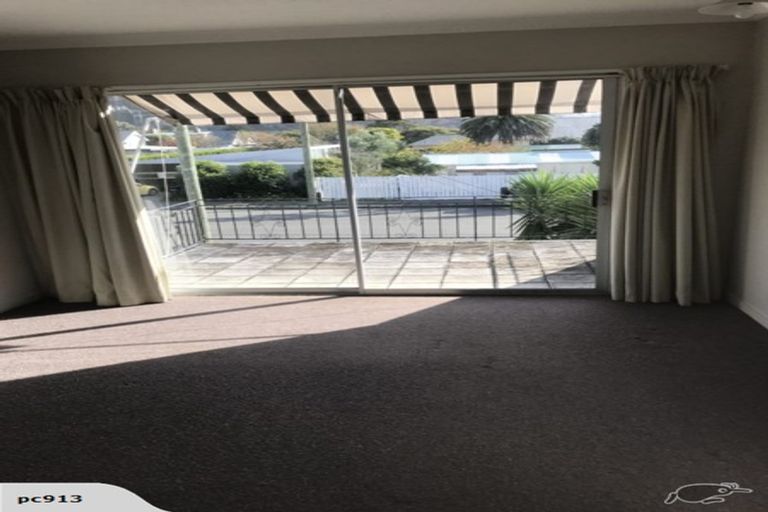 Photo of property in 11 Menzies Street, Sumner, Christchurch, 8081