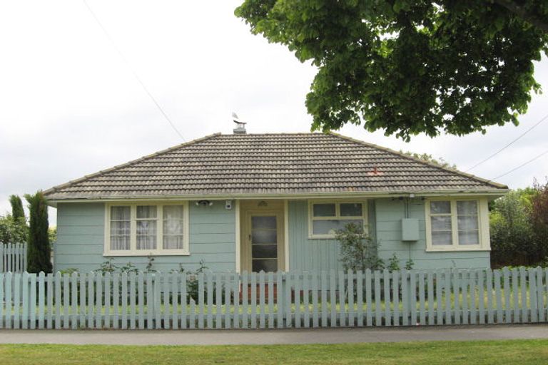Photo of property in 24 Hooker Avenue, Bryndwr, Christchurch, 8053