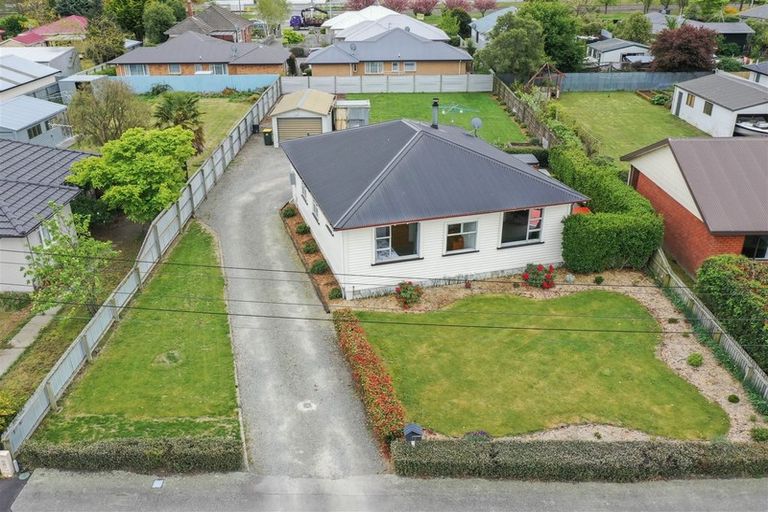 Photo of property in 70 Mcmurdo Street, Tinwald, Ashburton, 7700