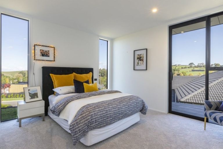 Photo of property in 15 Laly Haddon Place, Matakana, Warkworth, 0985