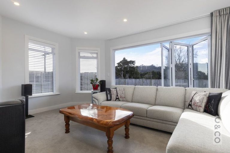 Photo of property in 121 Tapu Road, Huapai, Kumeu, 0810