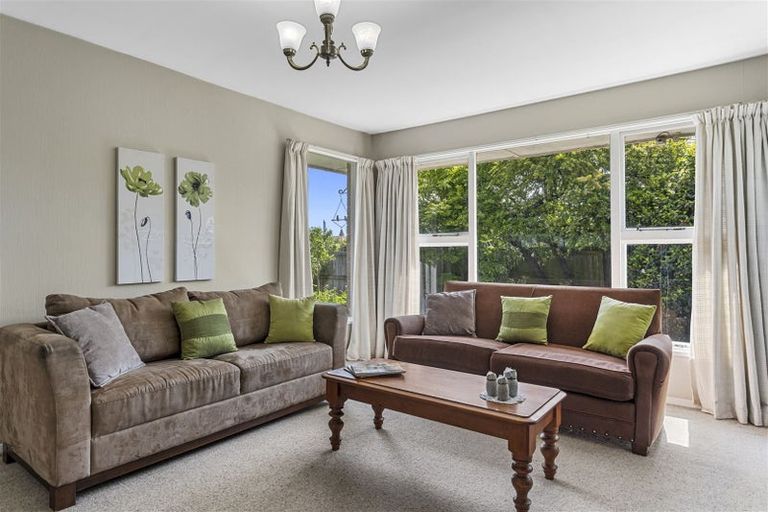 Photo of property in 53 Maces Road, Bromley, Christchurch, 8062