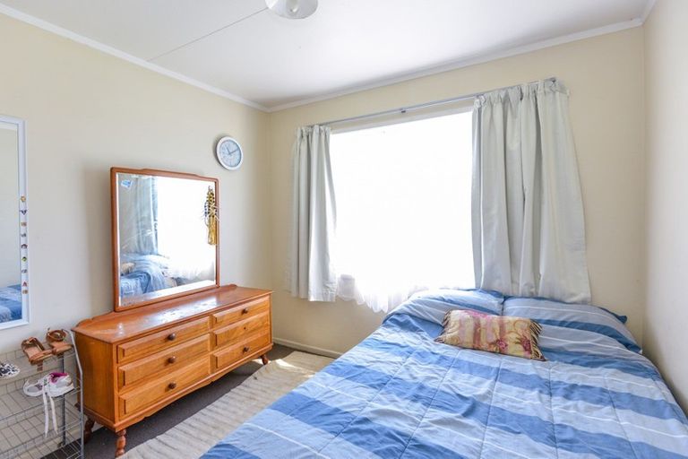 Photo of property in 612 Kiwi Street, Camberley, Hastings, 4120