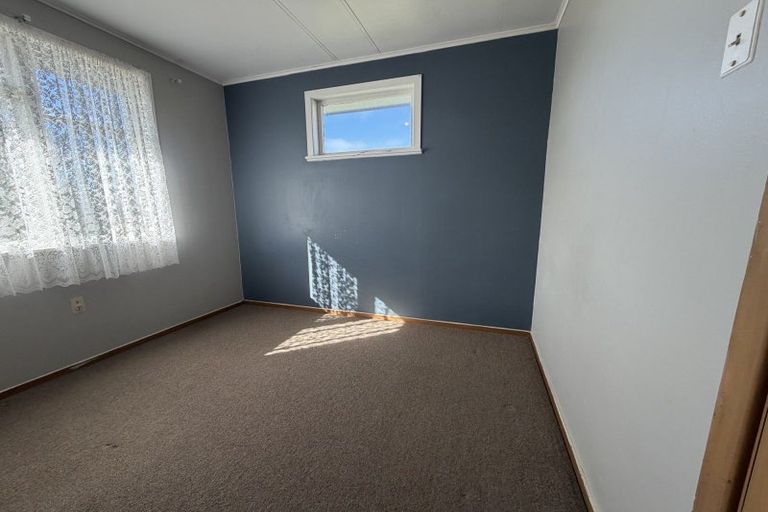 Photo of property in 6 Ranfurly Street, Waitara, 4320