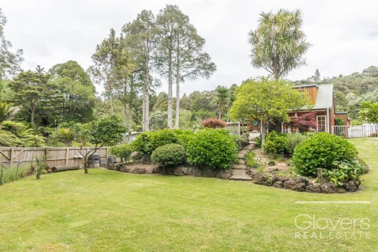 Photo of property in 44 Western Road, Laingholm, Auckland, 0604
