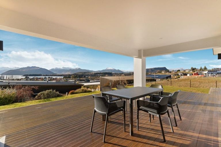 Photo of property in Meadowstone Alpha Series, 106 West Meadows Drive, Wanaka, 9305