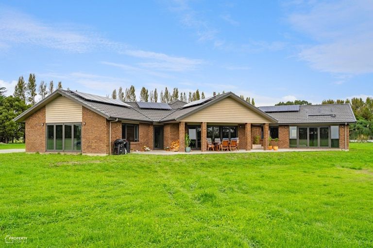 Photo of property in 1511 Kahutara Road, Kahutara, Featherston, 5772