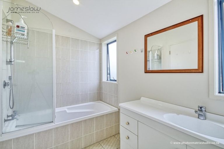 Photo of property in 22 Rockfield Road, Ellerslie, Auckland, 1061