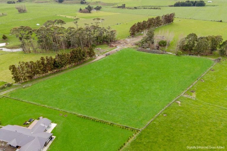 Photo of property in 104 Kukutauaki Road, Koputaroa, Shannon, 5575