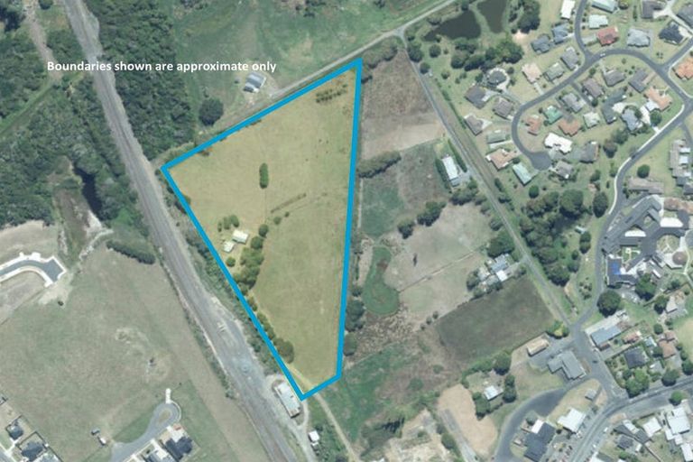 Photo of property in 10 Saleyard Road, Te Kauwhata, 3710