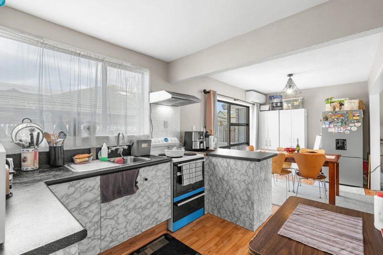 Photo of property in 2/41 Picton Avenue, Riccarton, Christchurch, 8011