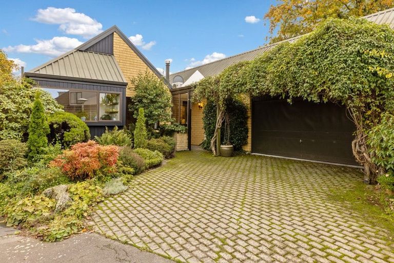 Photo of property in 34b Memorial Avenue, Ilam, Christchurch, 8053