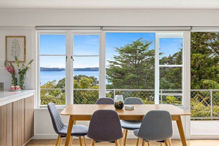 Photo of property in 9 Ferndale Drive, Snells Beach, 0920