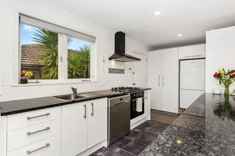 Photo of property in 1/28 Claude Street, Fairfield, Hamilton, 3214