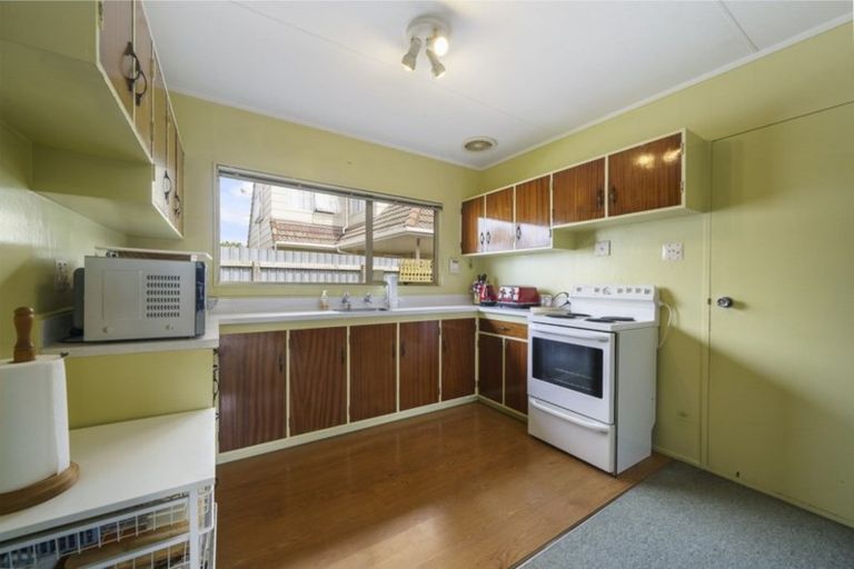 Photo of property in 49a John F Kennedy Drive, Milson, Palmerston North, 4414