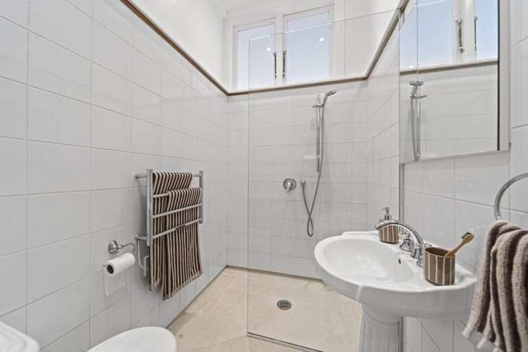 Photo of property in 6 Main Street, Greytown, 5712